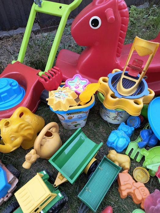 Konik na biegunach Little tikes, zabawki do piaskownicy, ogrodu, Wader