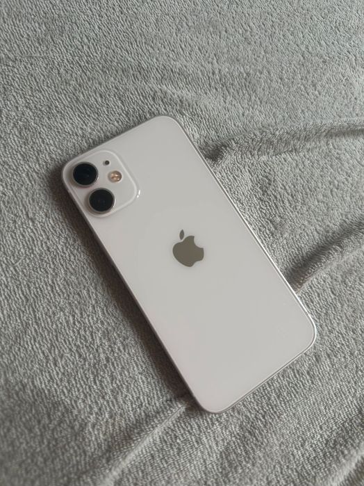 iPhone  12 mini