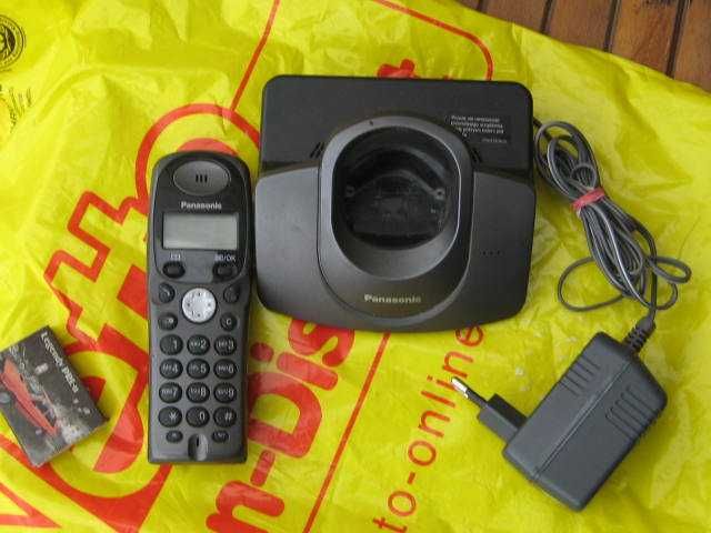 Telefon stacjonarny Panasonic z pisemną instrukcją  obsługi.Starocie.