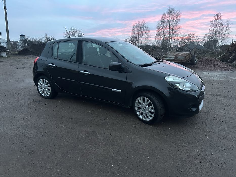 Renault Clio 2010 в дуже гарному стані