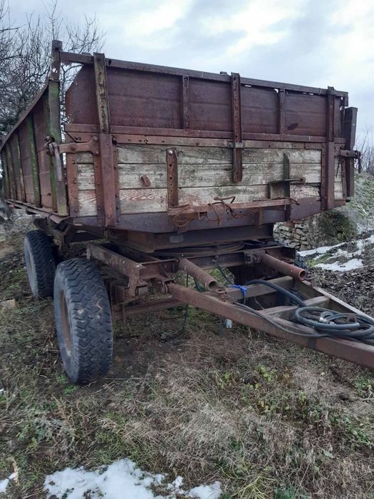 Продам причеп з документами.