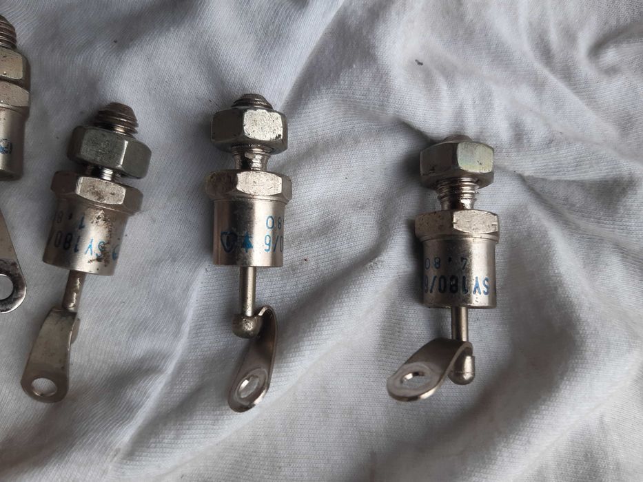dioda prostownicza SY 180/6