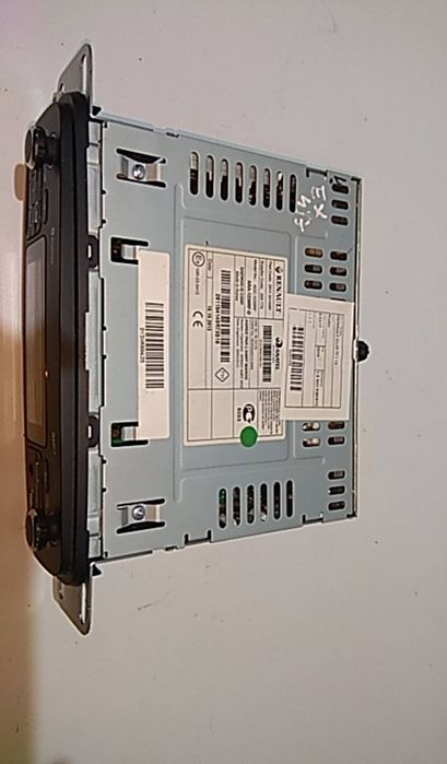 Rádio / auto-rádio RENAULT Clio IV Société