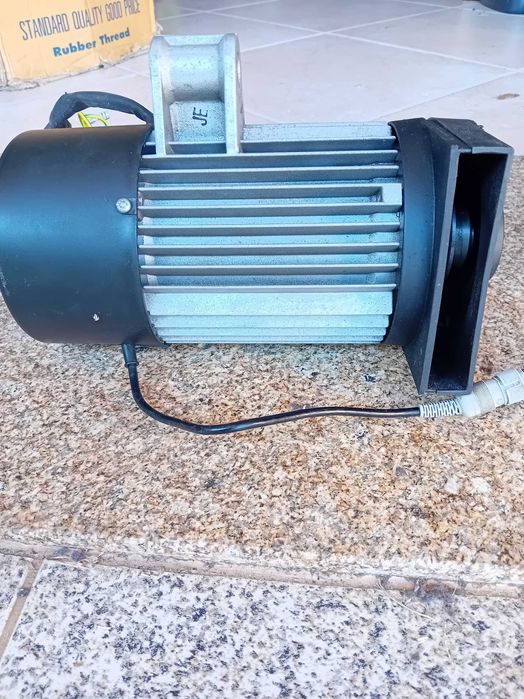 Motor Trifasico Efka