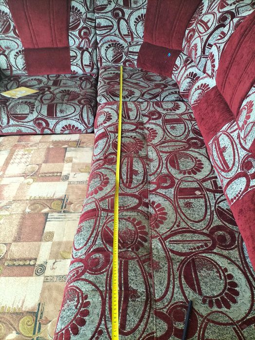 М'який диван -кутовий б/у хороший стан,всі питання в пп.або дзвоніть