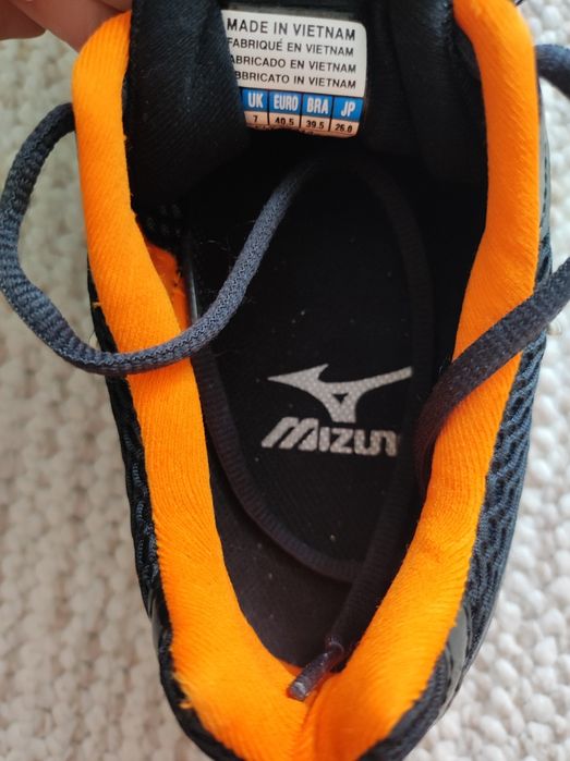 Mizuno wave laser 2 czarne pomarańczowe buty sportowe do biegania