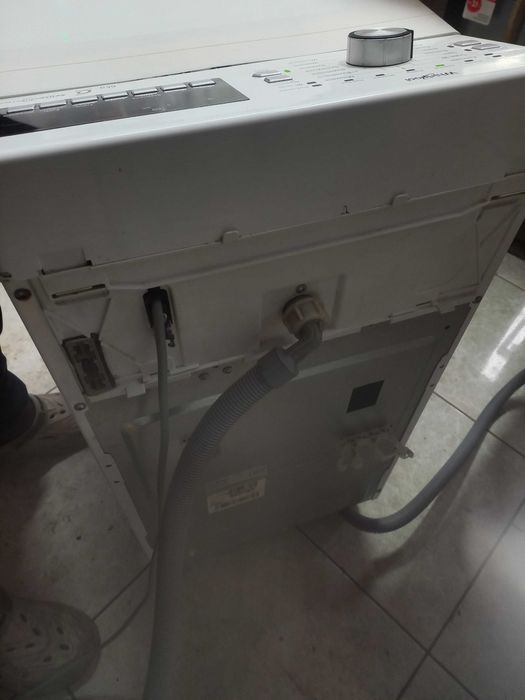 Sprzedam pralkę ład. od góry Whirlpool inverter 1200 obr dowóz gratis.