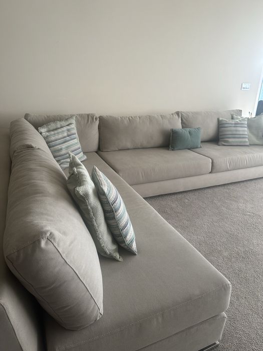 Vende-se sofá em L estilo Minotti