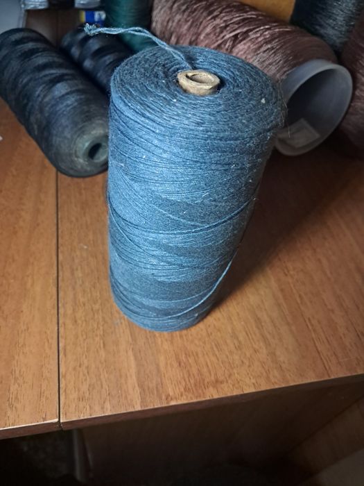 Нитка для шиття і ремонту