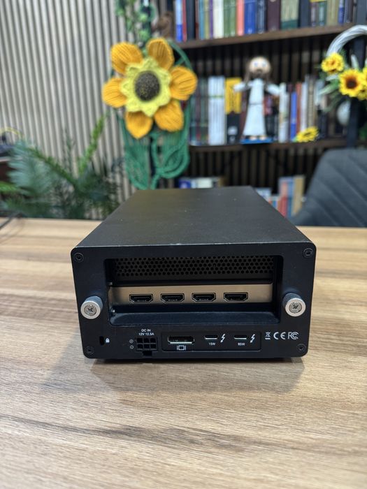 OWC Mercury Helios 3S