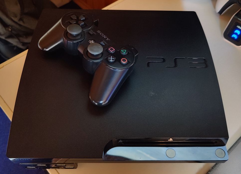 PS3 com Comando Original