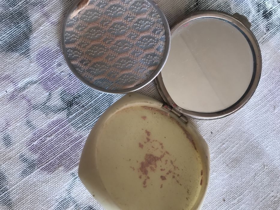 пудренница Рига ,флакон, ,кувшин,керамика «Рижский бальзам»/СССР