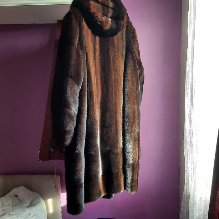 Шуба норкова нова