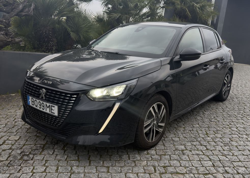 Peugeot 208 1.2 Turbo 100 CV Ano 2021 ( Versao Allure )