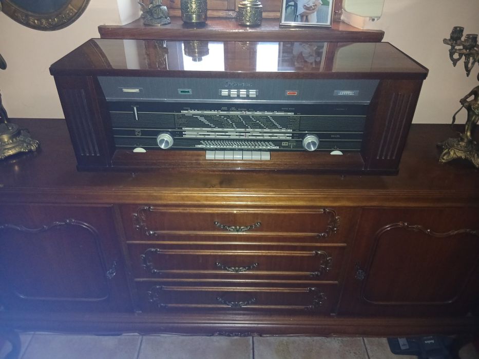 Bardzo Duże Radio Lampowe z 1964 r Philips B7X44A Stan Kolekcjonerski