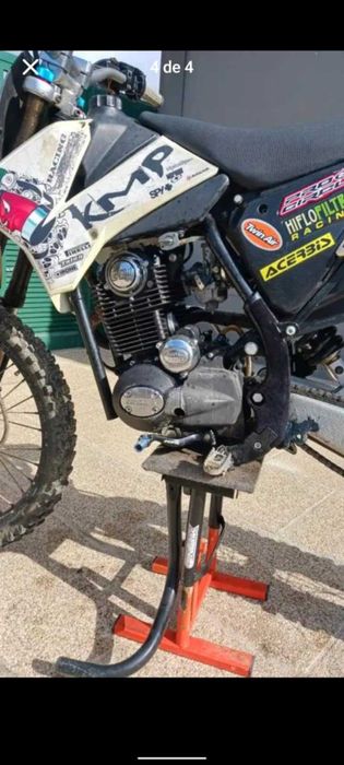 Vendo ou troco por outra moto se monte mais acerto