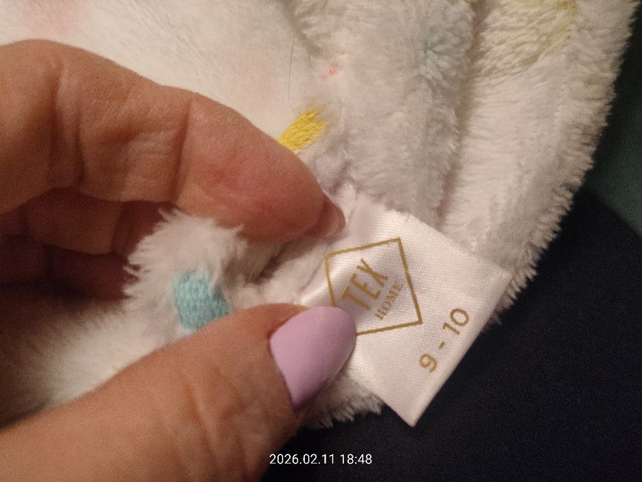 Szlafrok dziewczęcy r. 140