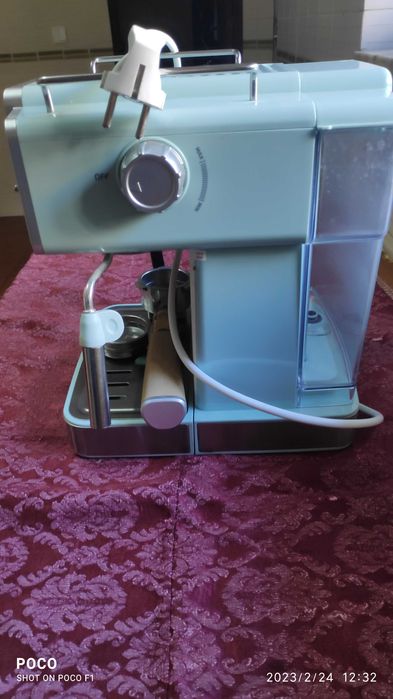 Vendo maquina de café