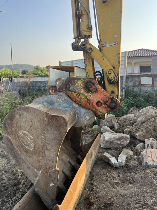 Komatsu 12t 2017