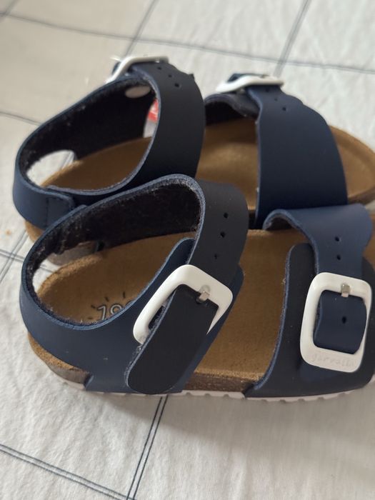 Дитячі сандалі Garvalin