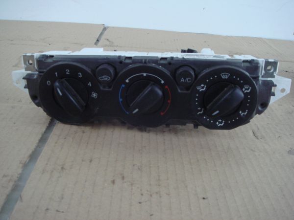 Comando chauffage / sofagem FORD Focus II (DA_)