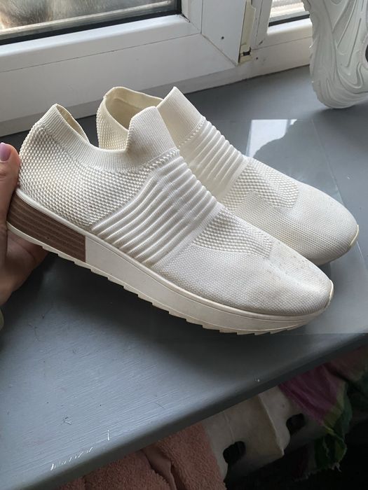 Взуття 41 розміру