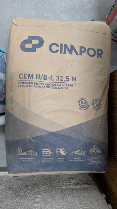2 sacos cimento Cimpor 25kg