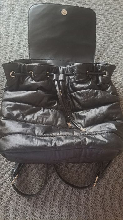 Czarny elegancki plecak Reserved