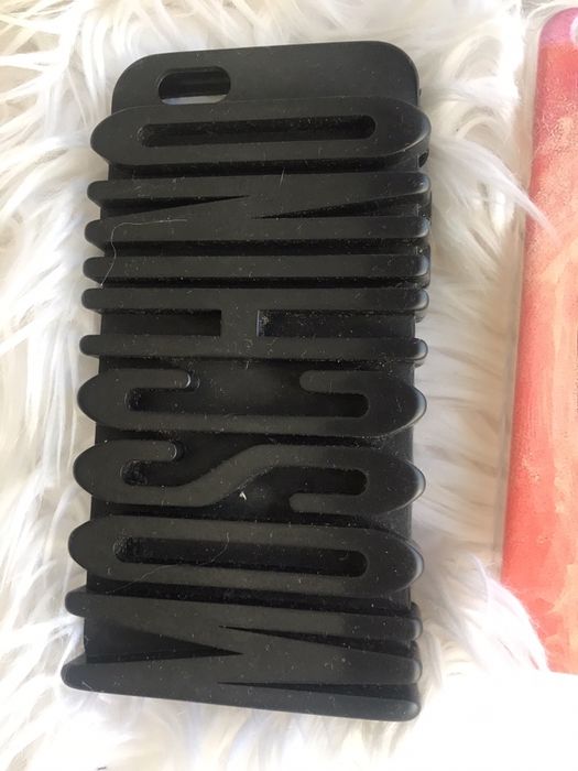 Waterproof and Airtight Mobile Phone Bags + iPhone and Samsung Cases64729932981763123