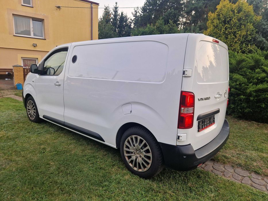 Opel vivaro 2019 1,5cdti 120KM