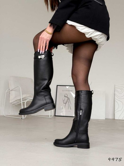 Чоботи жіночі зимові Berra чорні — високі, натуральна шкіра, труби