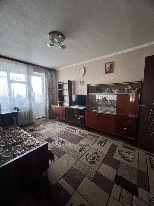Оренда 3кім.кв. в районі Масив.Васильків
