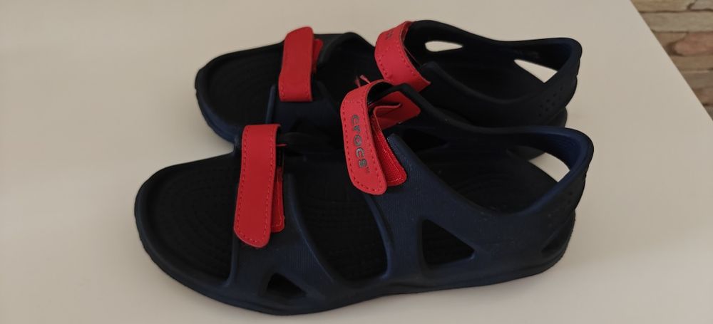 Sandálias crocs azuis