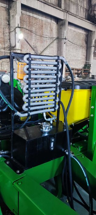 Сівалка пневматмчна точного висіва  JOHN DEERE 7200 Джон Дір