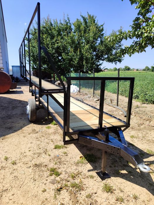 Прицеп лафета для тракторів