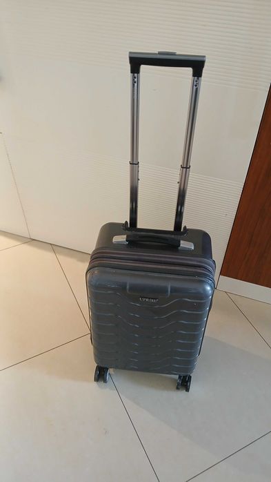 Walizka Uprise 50x34x25 cm