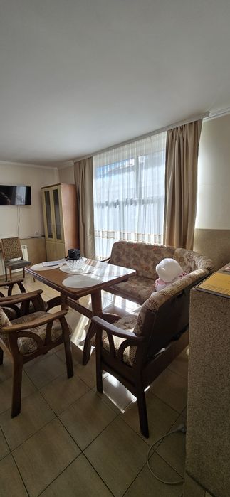 Будинок  з панорамою на гори.