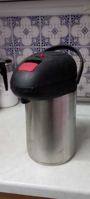 Garrafas de água quente isoladas específicas para cada hotel