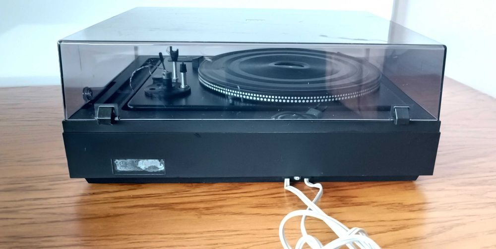 Gramofon ELAC 815 High Fidelity