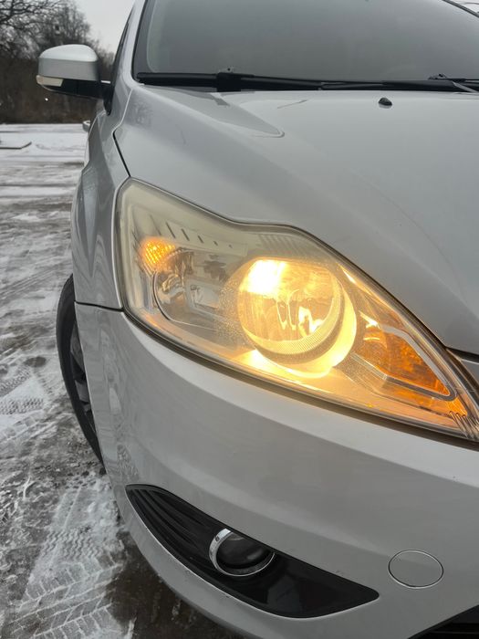 Ford focus 2 universal