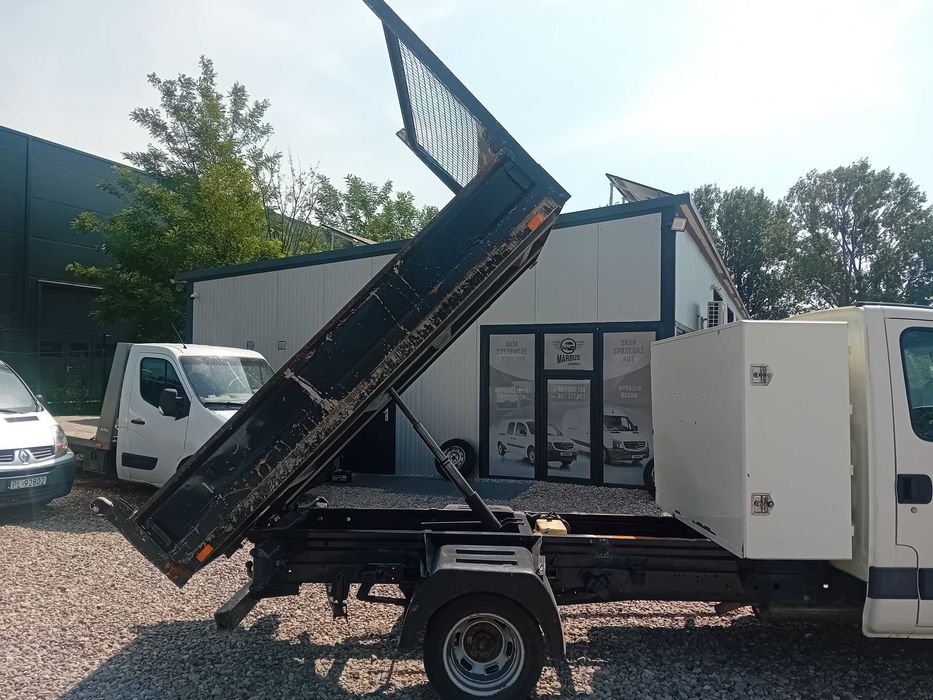 Wywrotka na wynajem dmc 3500 kg na prawo jazdy kat B