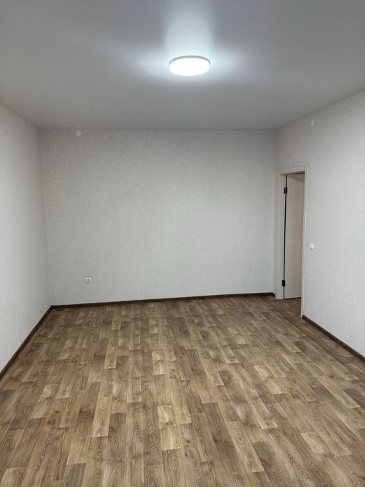 Без КОМІСІЇ Продаж 2к квартири вул. Величковського з ремонтом(Рясне 2)