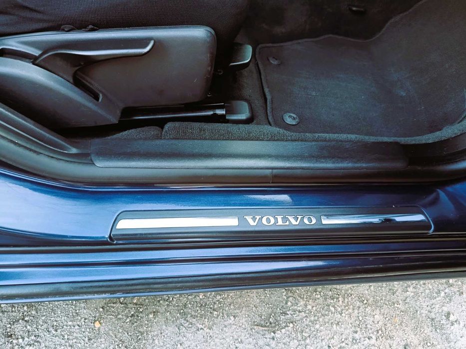 Volvo V60 D2 2012 року(модельний 2013)