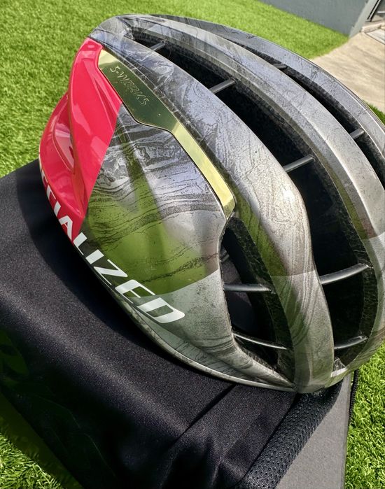 Capacete S-WORKS PREVAIL 3 LTD 50 Anos