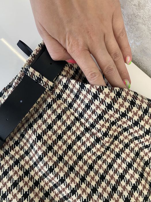 Спідниця в трендову клітинку