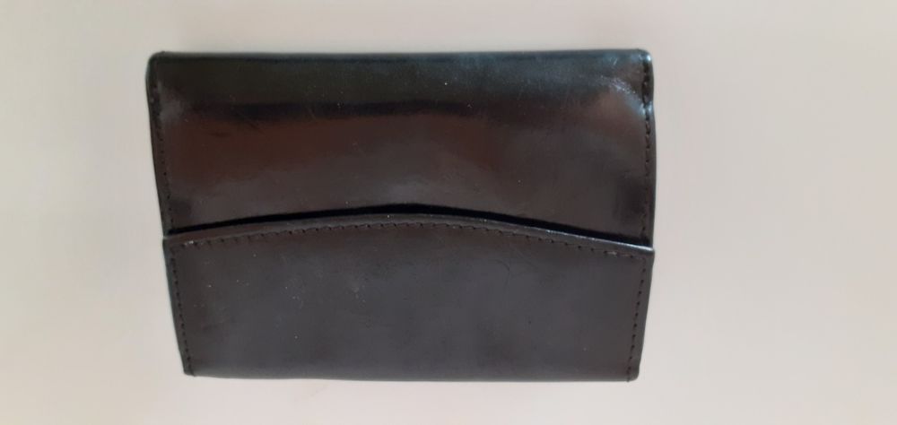 Carteira senhora em pele