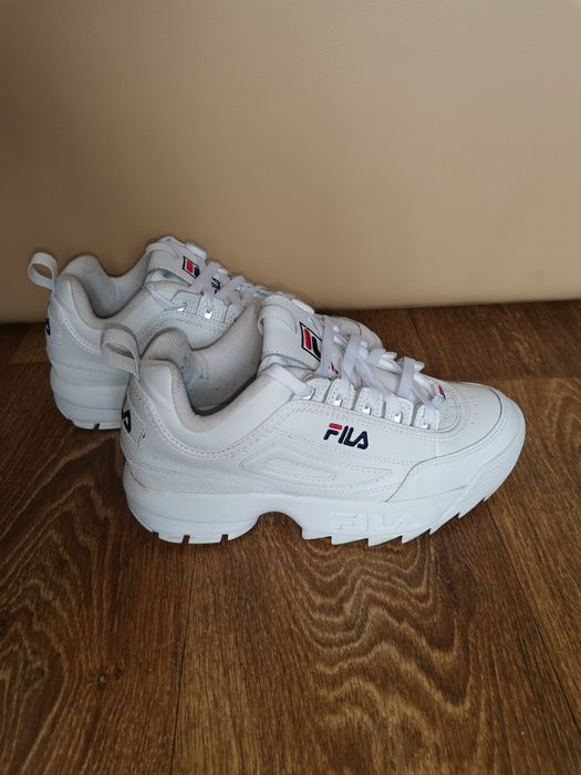 Продам Фірмові кросівки Fila - Оригінал.