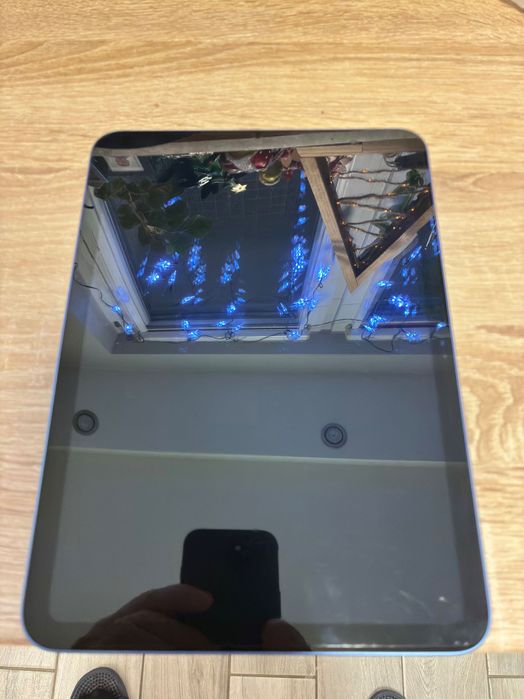 iPad 10 gen 64 GB,stan bdb,komplet.