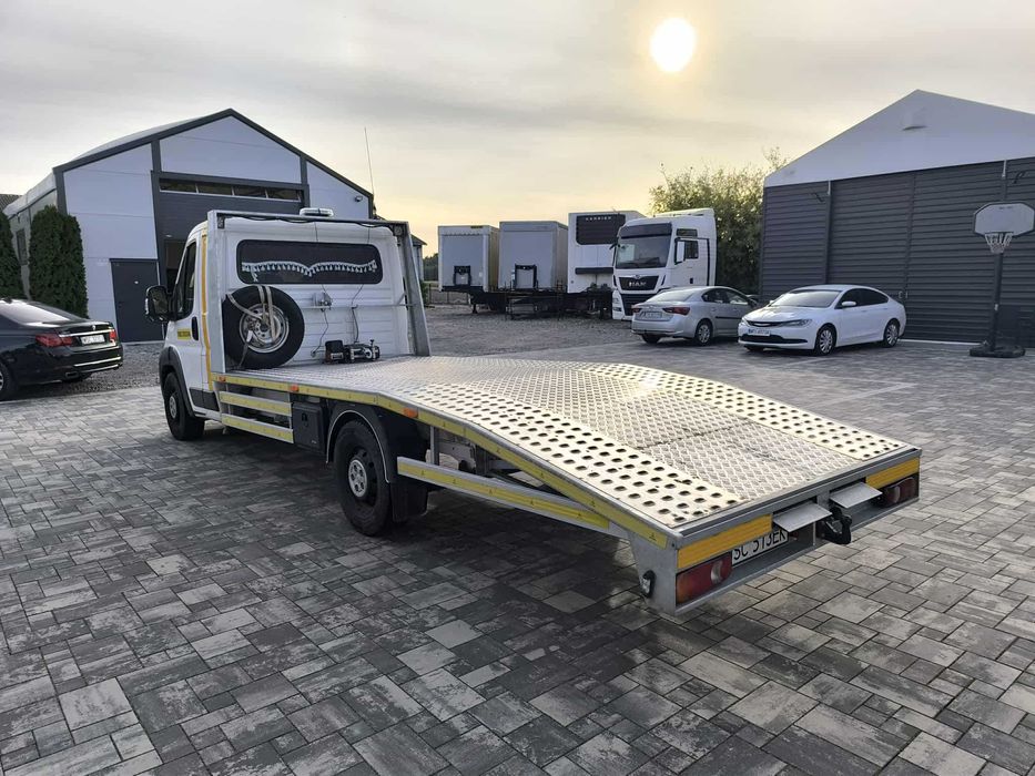 Autolaweta / Pomoc Drogowa / Transport / Auto Holowanie