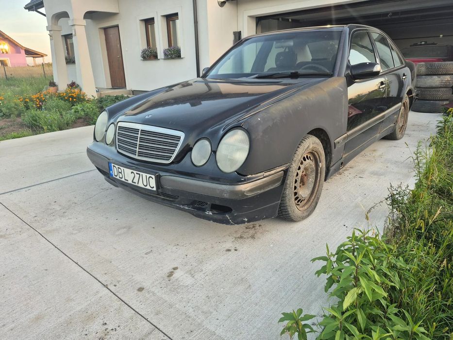 Mercedes-Benz Klasa E Mercedes-Benz Klasa E W210 2.2 CDI